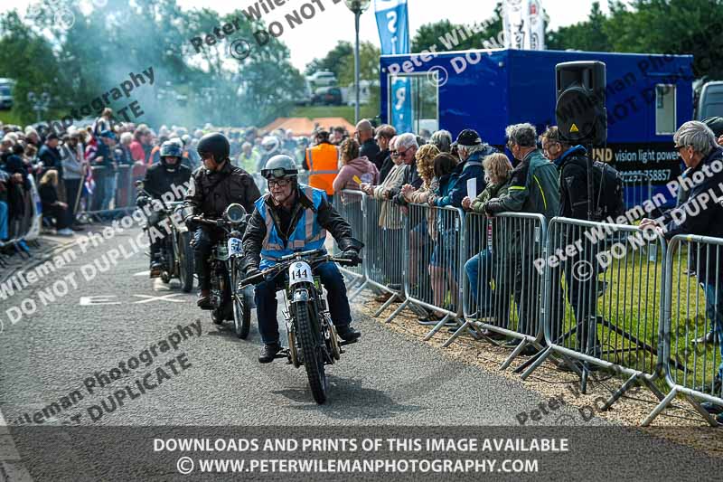 Vintage motorcycle club;eventdigitalimages;no limits trackdays;peter wileman photography;vintage motocycles;vmcc banbury run photographs